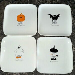 BIA Cordon Bleu Set of 4 Halloween 7.25" Plates 🎃👻🧹🦇